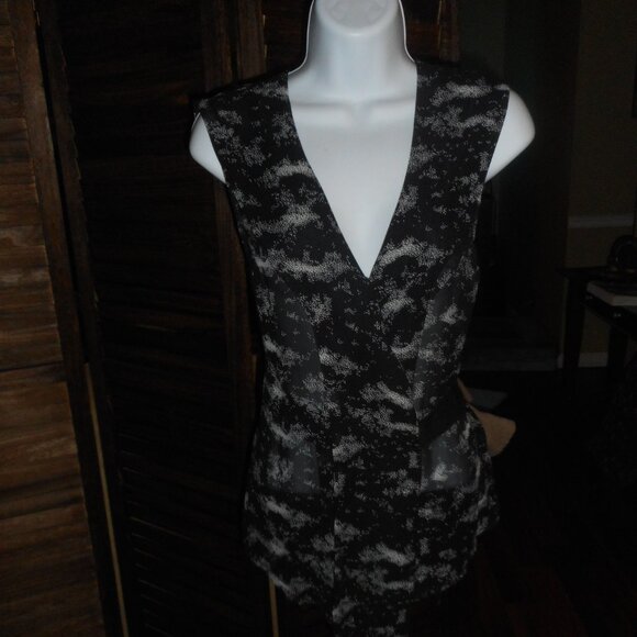 NWOT Semi-sheer black & white dressy blouse, size Medium - Picture 2 of 7